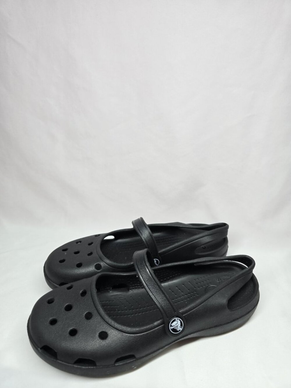 Crocs Shayna Slingback Mary Jane Women’s Size 8 Black Flats Shoes Sandals
